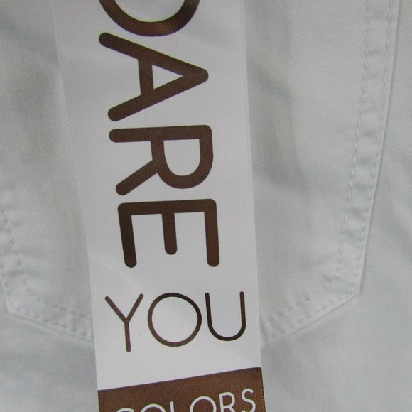 Women's Junior's | Celebrity Pink | 11/30 Crop | White - Picture 4 of 6